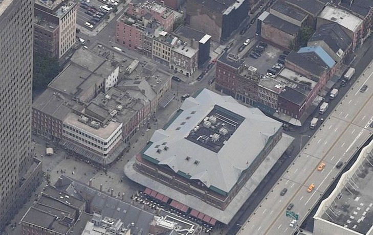 seaport et le civic center: schermerhorn row -fulton et south sts